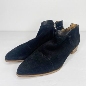 Alberto Fermani Made In Italy Black Suede Western Fashion Boots Size 39 EU 8 US